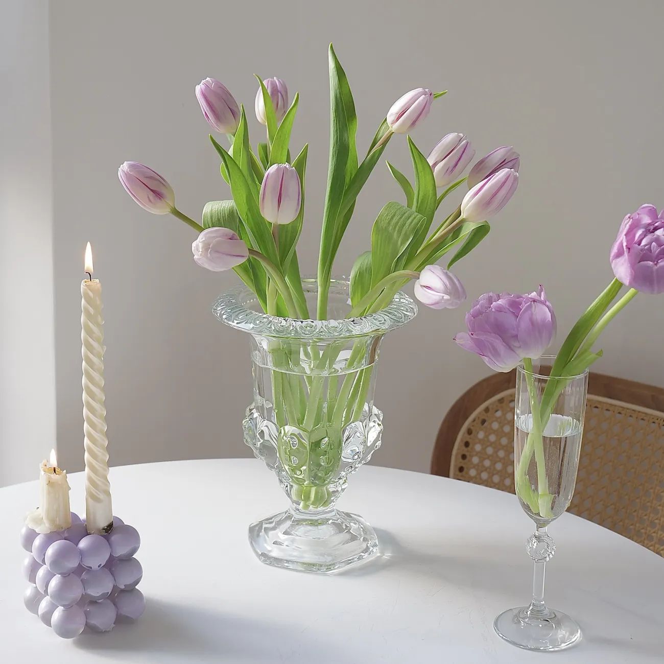 French Transparent Embossed High-Leg Glass Vase Countertop Flower Arrangement Water-Keeping Living Room Dining Table Wedding Decorative Flowerpot Decoration