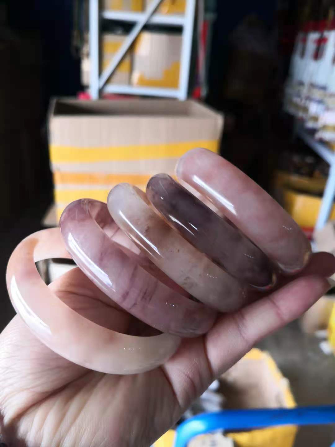 丁香紫手镯 紫罗兰玉手镯 金丝玉手镯 直播电商供应链货源