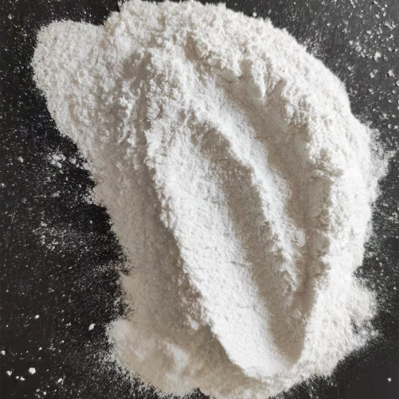 白云石粉碳酸钙镁粉水产养殖改善水质鱼虾补钙人造地砖