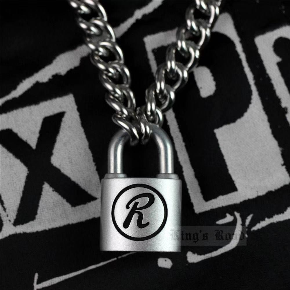 烟雨时尚r锁朋克锁头韩版项链男ins款女潮蹦迪简约气质南京锁项链