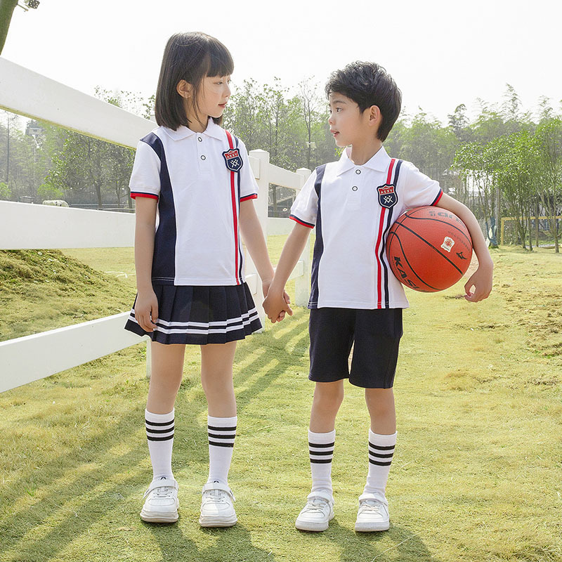 中学夏季校服图片