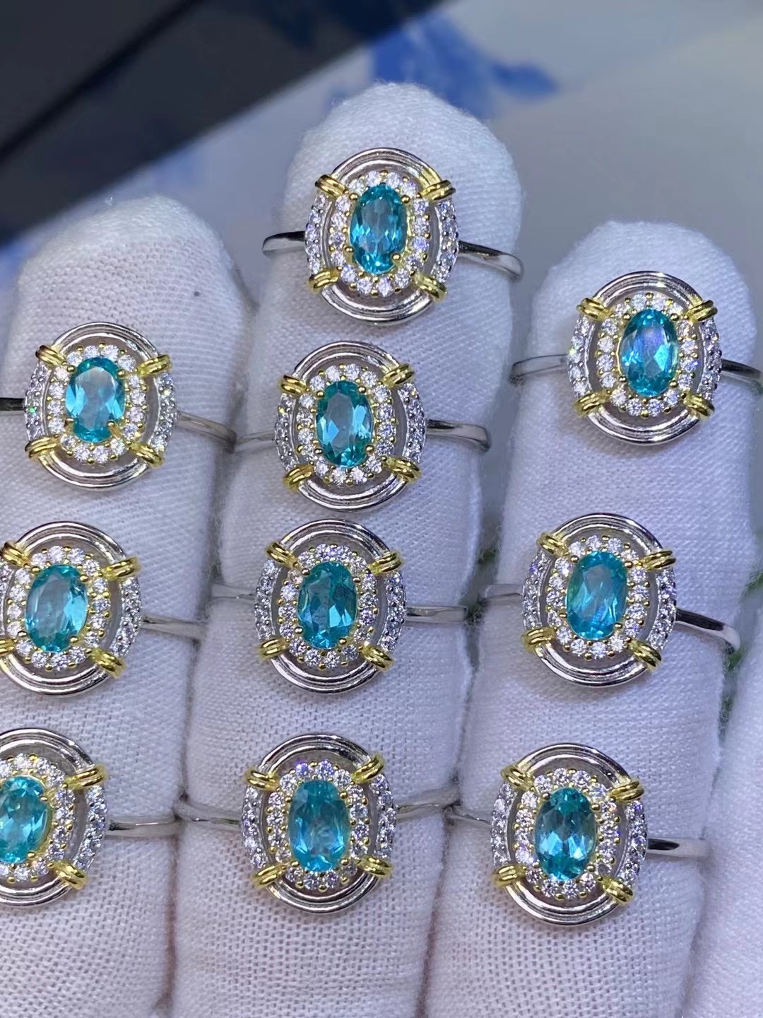 批发帕拉伊巴色蓝磷灰戒指 纯净体火彩爆闪 925银镶嵌 活口设计