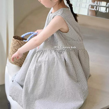 2024夏季新款韩版儿童设计感格子连衣裙女童简约泡泡棉无袖背心裙