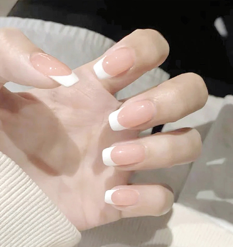 新品畅销中长款平头穿戴美甲 简约法式白边假指甲贴片 甲片 成品