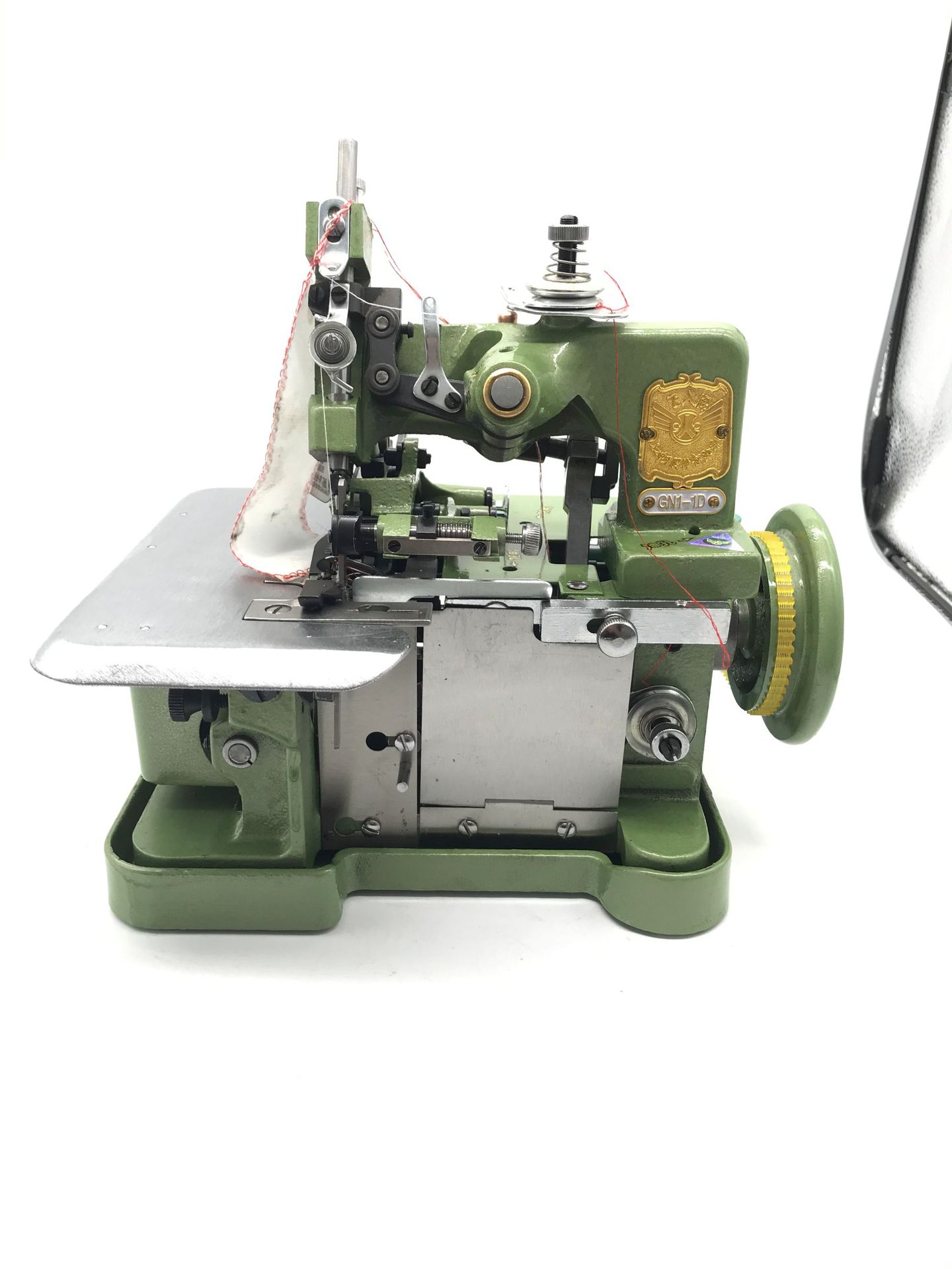 飞人牌蝴蝶包缝机拷边机锁边机家用电动三线码边带电机全金属