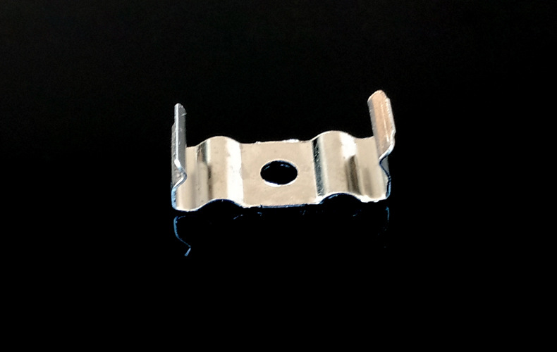 供应 线条灯不锈钢卡子 led硬灯条固定卡扣 t4一体化日光灯固定夹