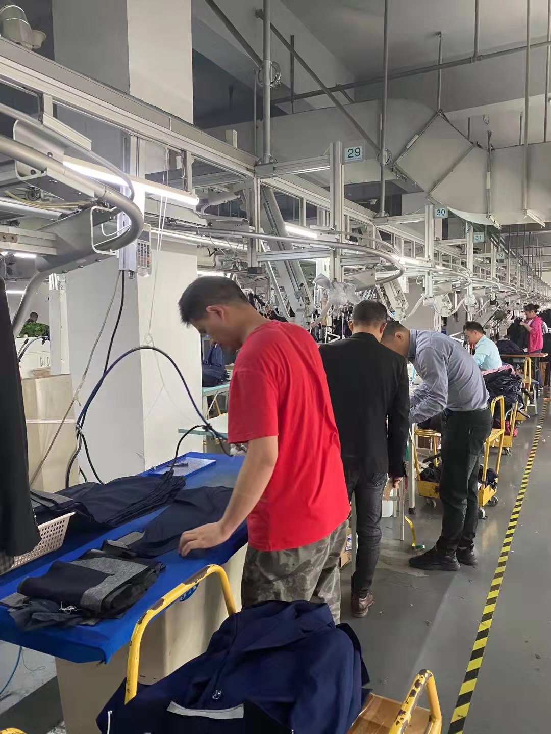 量身定制修身商务西装男士女装西服工厂休闲新郎伴郎服职业装订做