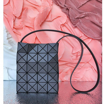 日本原厂限定新款mini小方盒菱格包盒子包手机包单肩手提斜挎女包