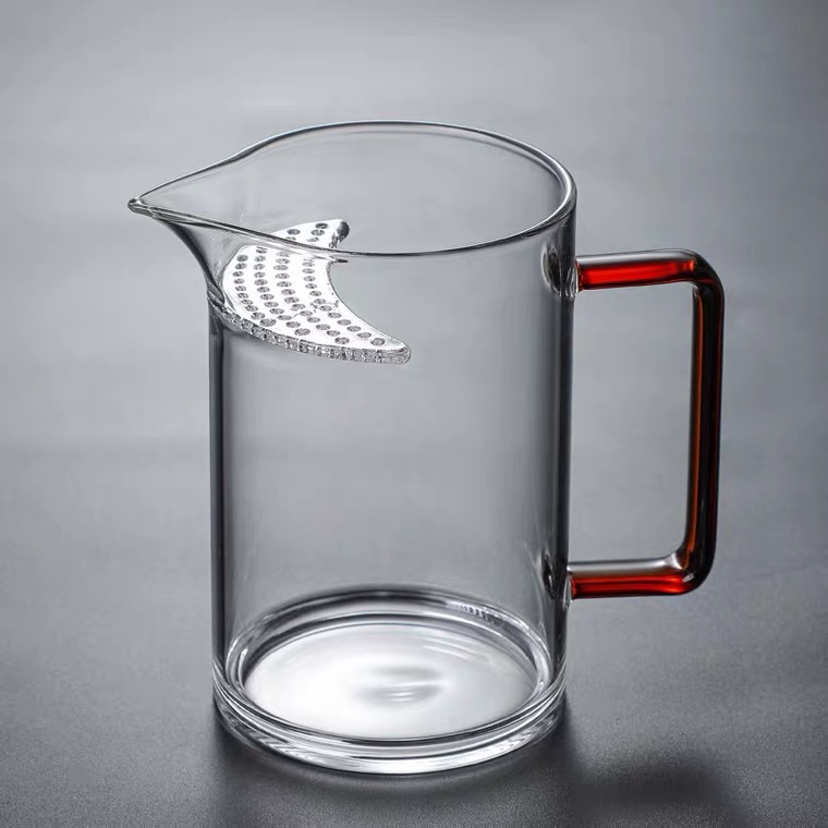 现货供应高硼硅玻璃杯月牙公道杯一体过滤茶漏分茶器泡茶带嘴茶具