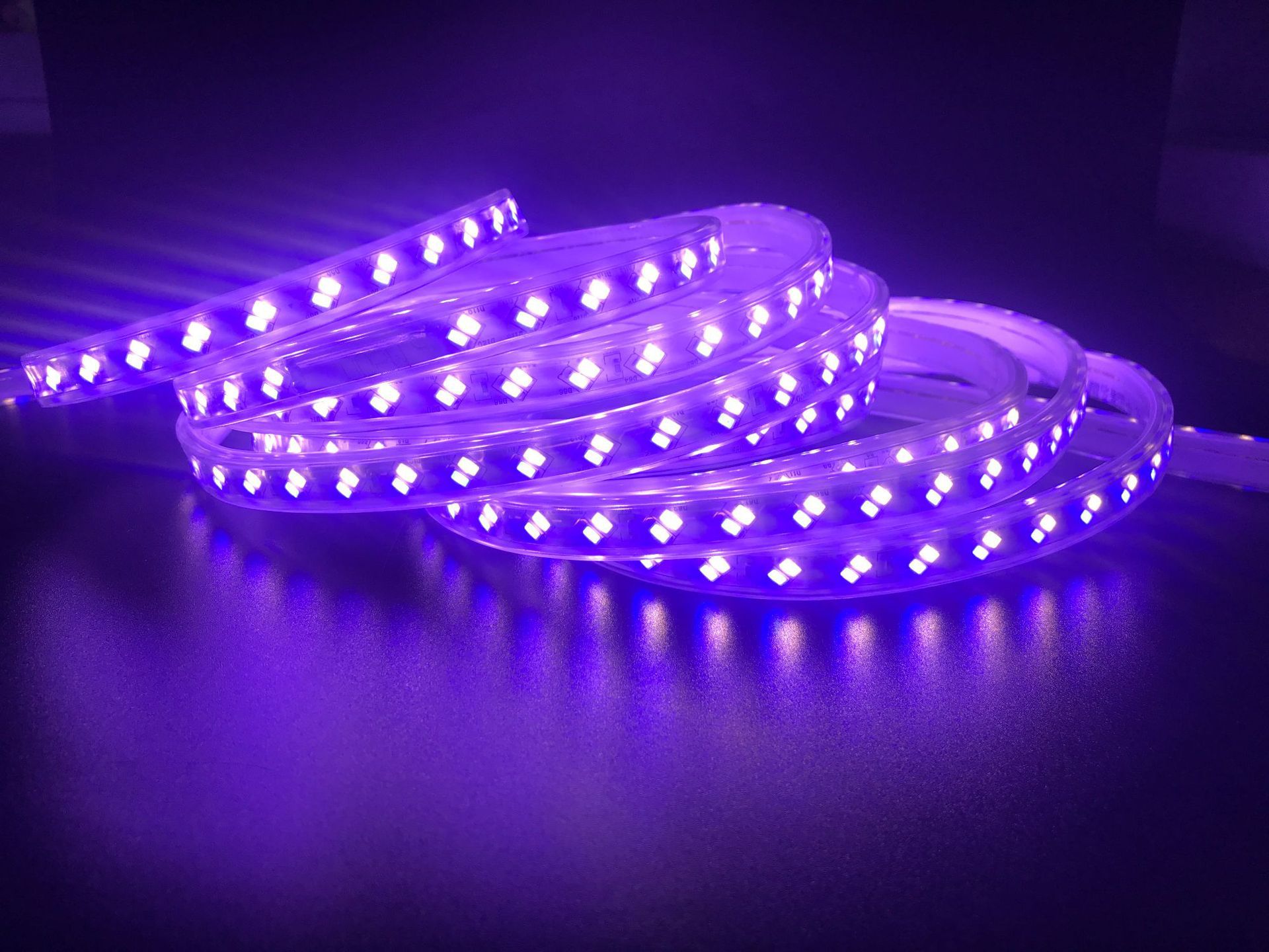 LED Light Strip 5730 High Voltage SMD 220V Ceiling Violet 120 Beads Variable Light with Three Colors Ambience Light Strip
