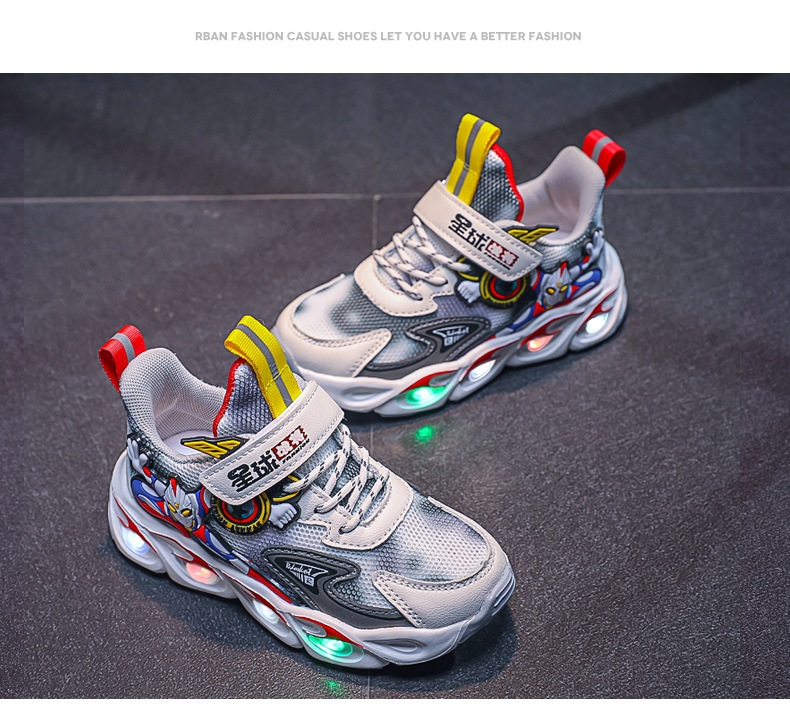 带灯男童鞋奥特小曼小男孩运动鞋加绒儿童鞋子2022春秋发光鞋