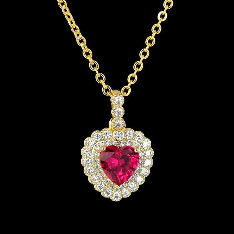 红宝石项链红刚玉5#爱心镶嵌吊坠镀18k金配饰轻奢时尚经典爱心