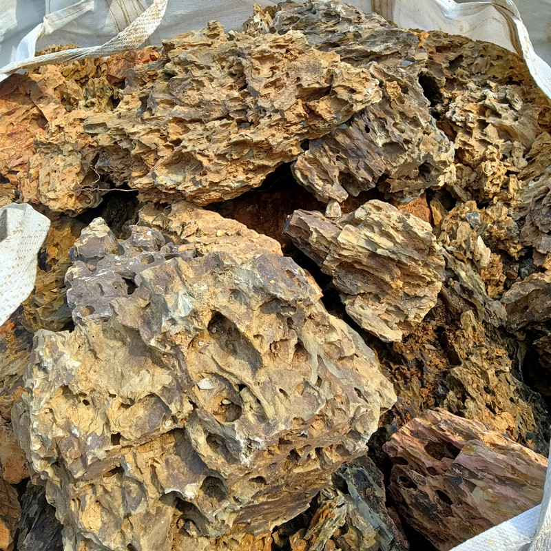 厂家批发 松皮石 青龙石 多孔松皮石 鱼缸小假山石 水族造景石