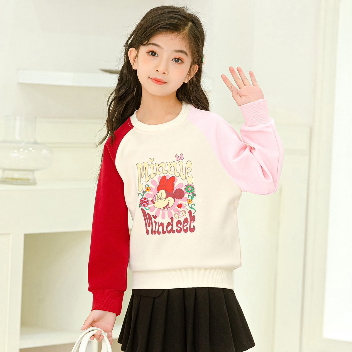 迪士尼女童撞色印花春秋新款儿童长袖圆领可爱卡通卫衣休