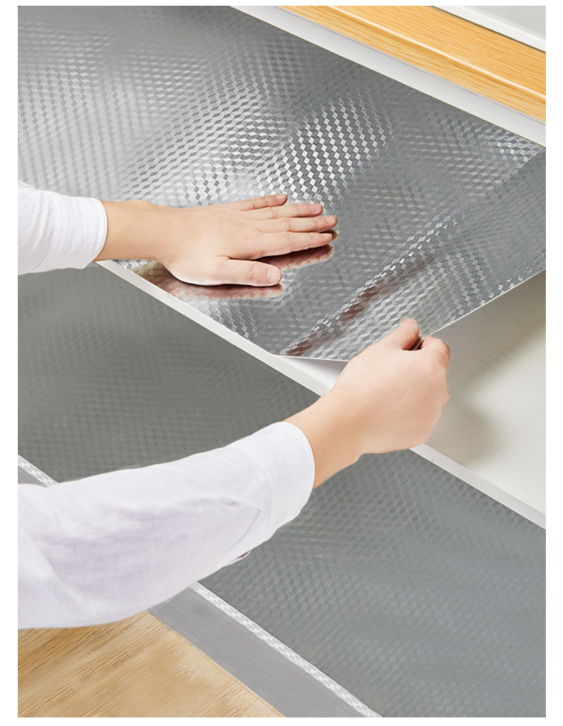 日本橱柜防水贴纸自粘厨房防油贴纸橱柜内翻新铝箔纸加厚柜门防潮