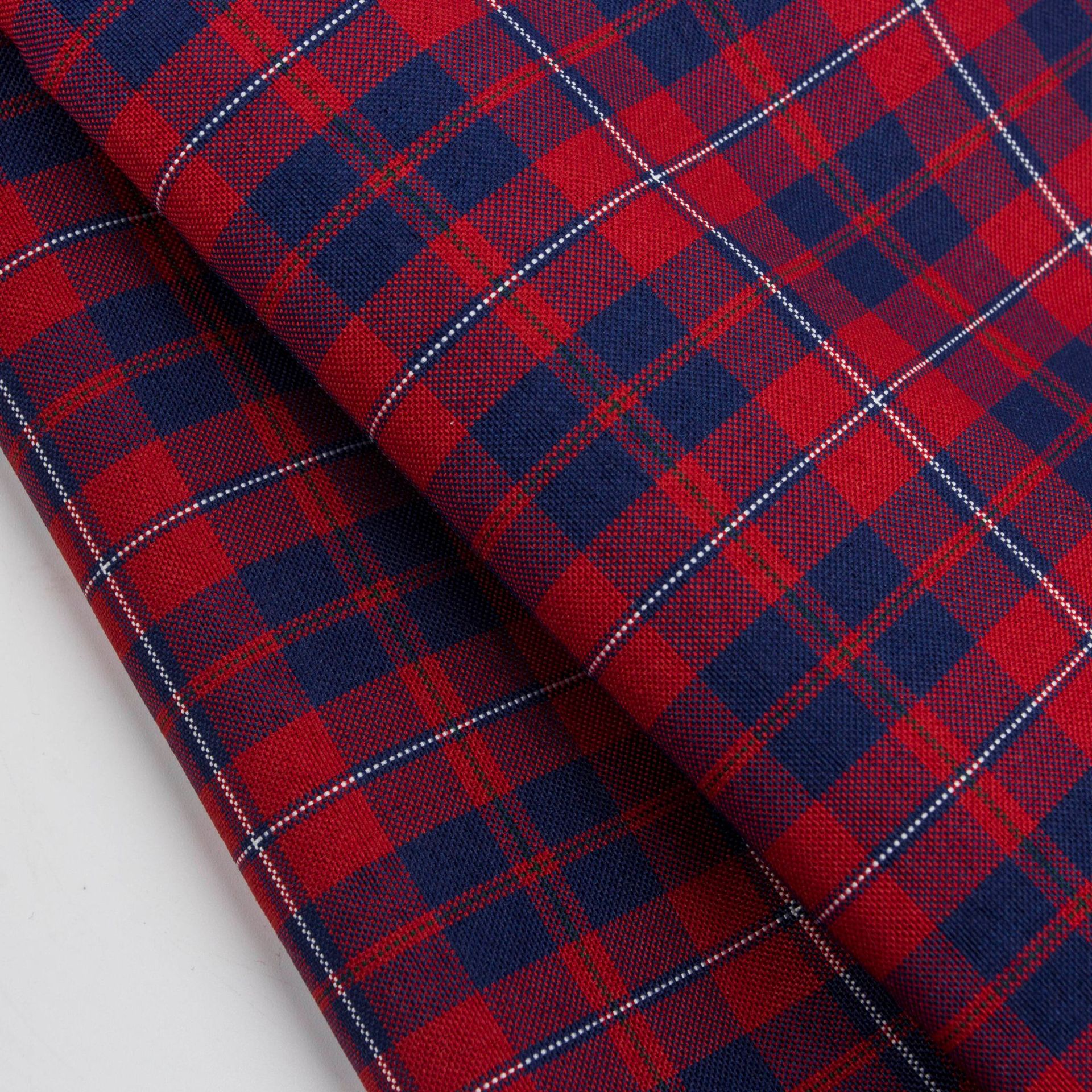 Factory Direct Sales Color Student Wear Woven Shirt's Fabric Plaid Clothing Fabric Can Be Sample Production and Processing Price Can Be Discussed