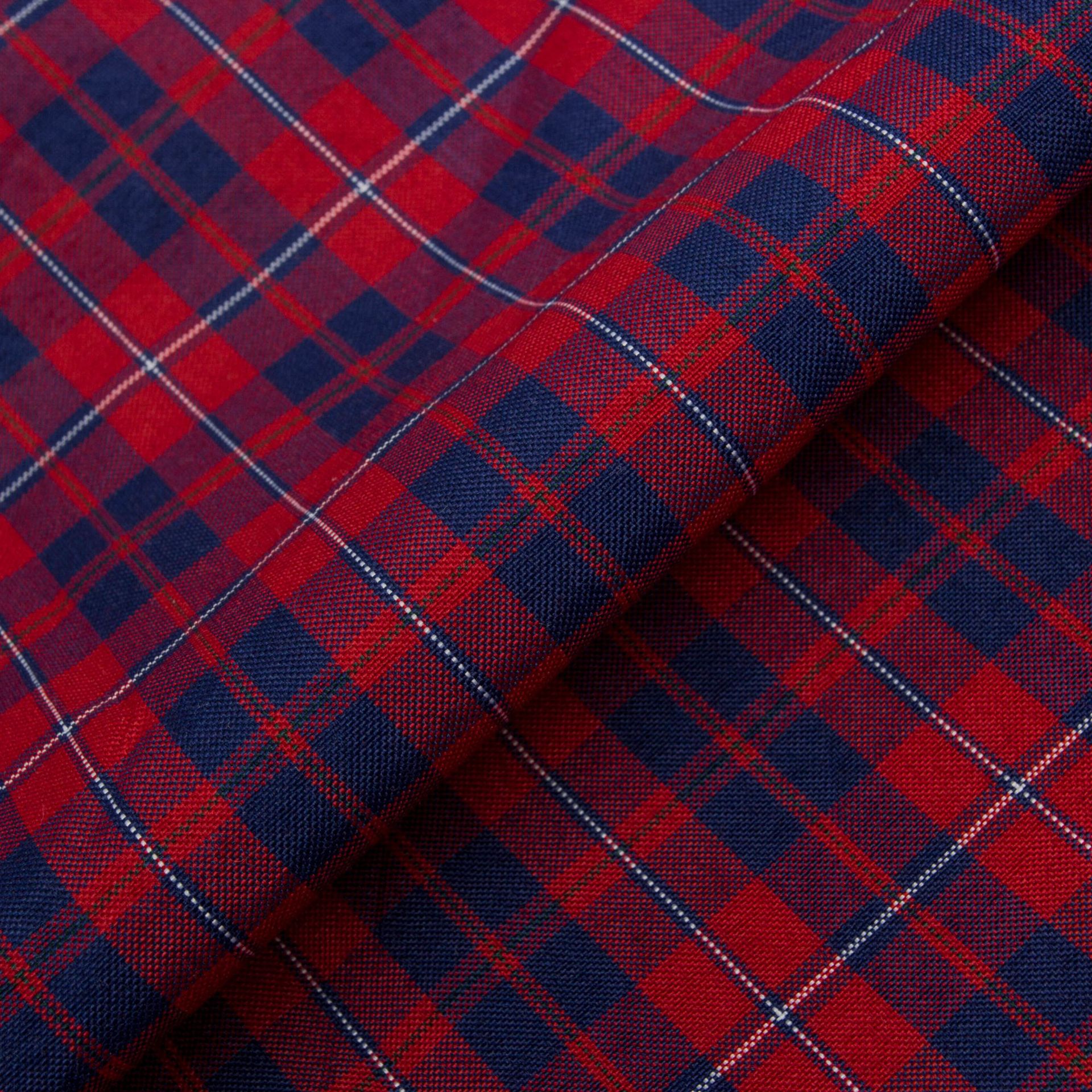 Factory Direct Sales Color Student Wear Woven Shirt's Fabric Plaid Clothing Fabric Can Be Sample Production and Processing Price Can Be Discussed