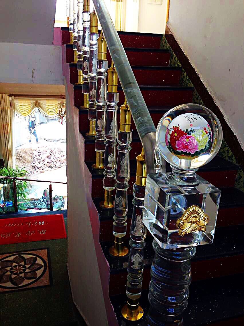 0成交48支厂家直销 水晶楼梯扶手别墅酒店ktv楼梯护栏玻璃水晶立柱