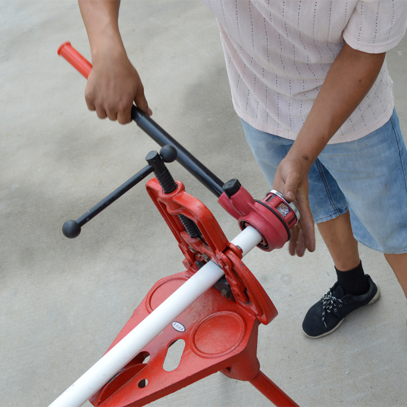 手动套丝机 板牙扳手水管套丝工具镀锌管 铁管 攻丝器绞丝机