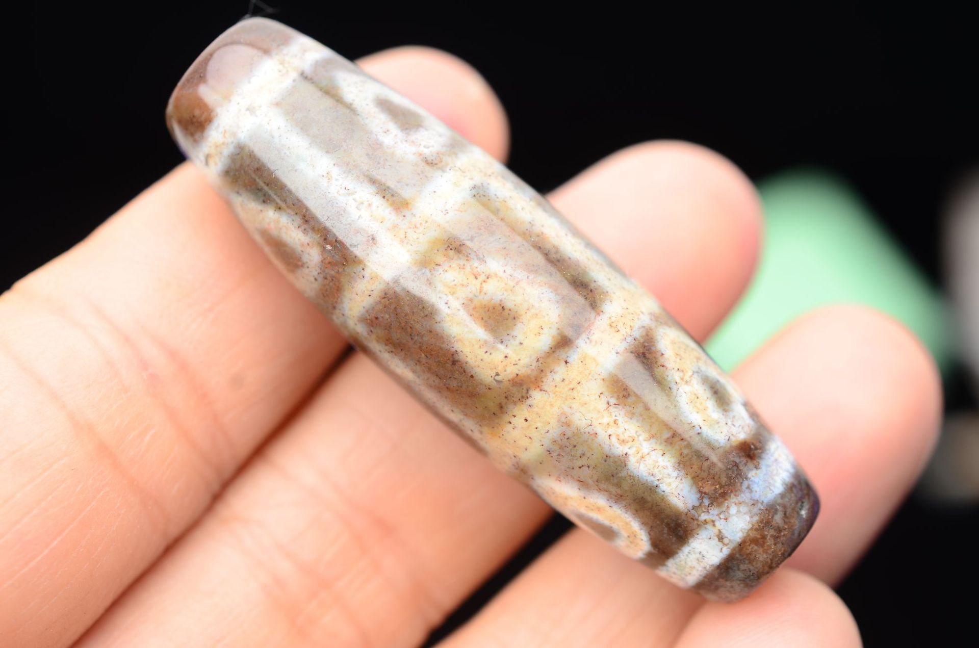 西藏真品 象雄古国天降石玛瑙满朱砂象雄九眼天珠供佛项链手持