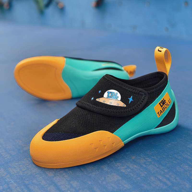 儿童攀岩鞋专用室内初学新手攀爬鞋男孩女孩入门款室外抱石攀岩鞋