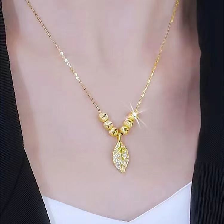 New Descendants of the Rich Wufu Beads Necklace Women's Trendy Small Leaf Pendant Liufu Beads Clavicle Chain TikTok Live Streaming on Kwai