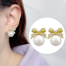 韩式珍珠耳环时尚简约百搭耳钉女小众设计轻奢高级感复古耳饰