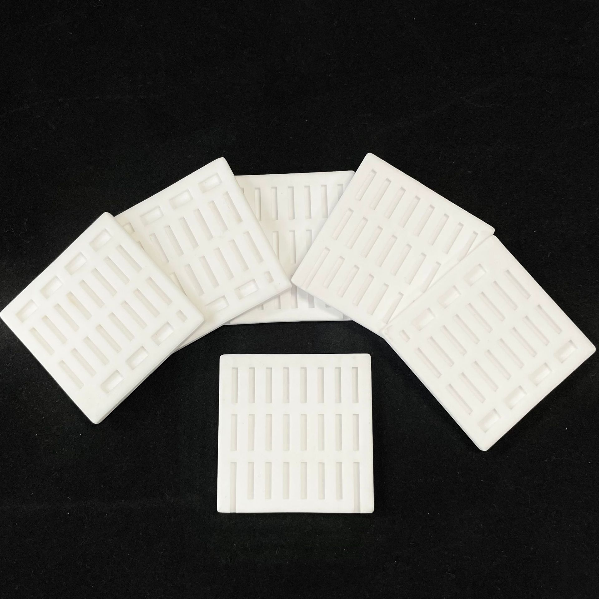 95%氧化铝陶瓷片高绝缘陶瓷基片陶瓷基板内嵌铜片用-阿里巴巴