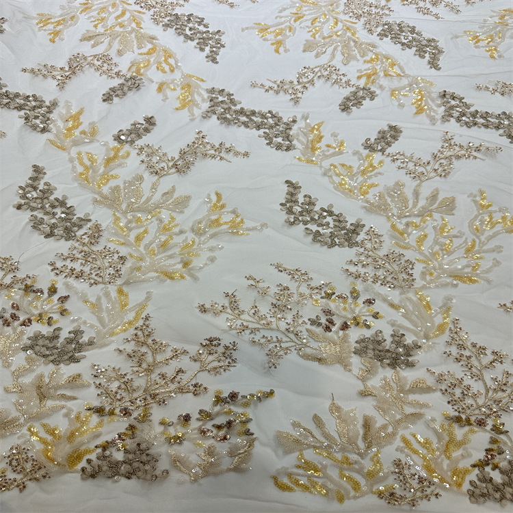 春夏新款新中式刺绣珠片绣花面料珠片网纱刺绣亮片绣女装马甲布料