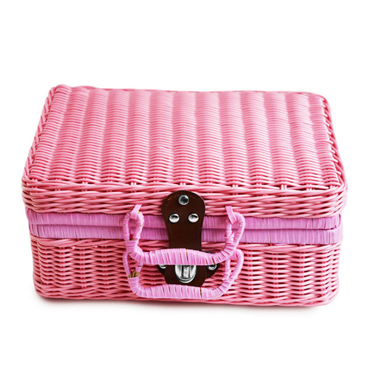 Wholesale Imitating Rattan Boxes Vintage Portable Storage Box Wedding Shooting Decorative Photo Gift Rattan