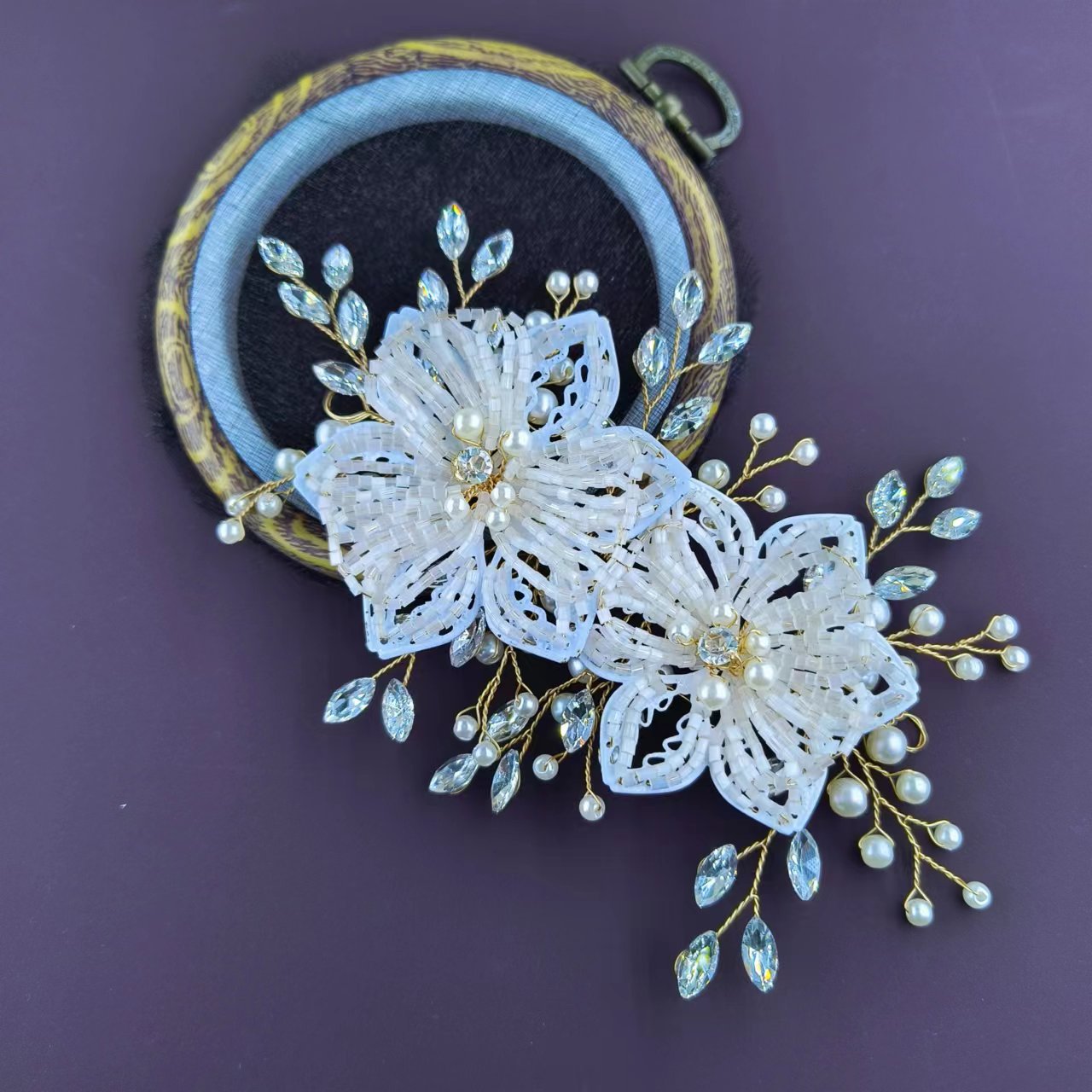 手工编织珍珠花朵发夹古风汉服发饰婚纱新娘头饰公主风尖嘴夹批发