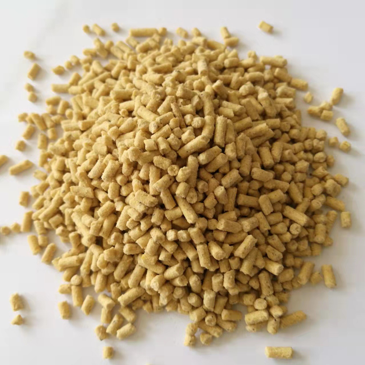 猪饲料乳猪开口料乳猪教槽饲料断奶前乳猪教槽料供应养殖场