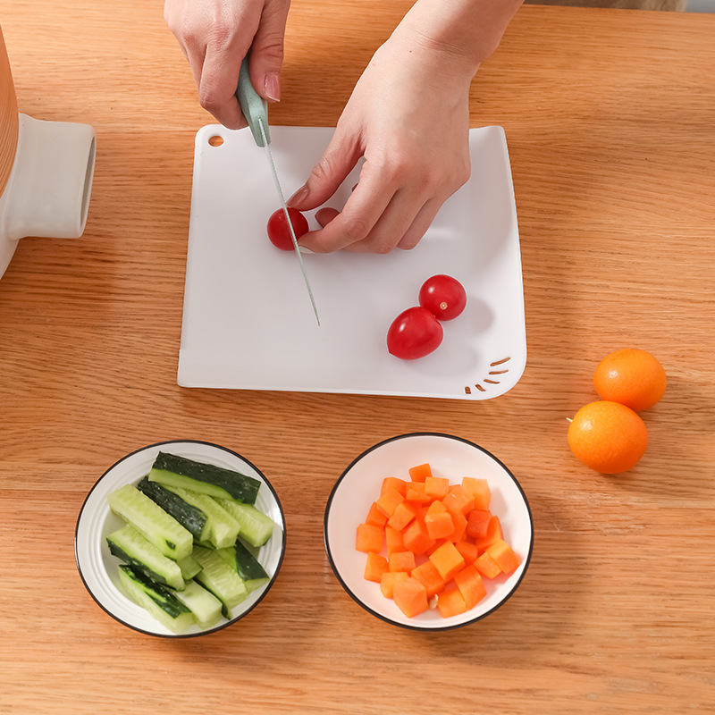 厨房多功能小号沥水切菜板迷你便携切水果砧板家用食品级塑料案板