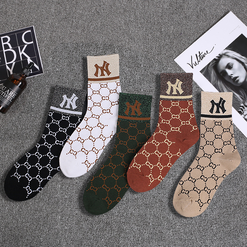 Liaoyuan City Silver Casket Knitted Double G Socks Female European and American Fashion Brand Red and Green Vertical Bar Long Tube Sports Style with Letters Cotton Sock