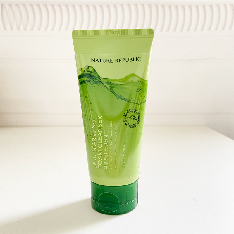 纳益其尔济州碳酸洁面乳100ml 芦荟洗面奶