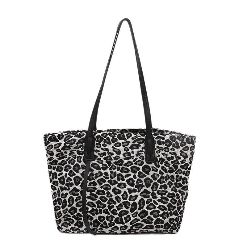 New Autumn and Winter Women's Bags 2021 Korean Style Fashionable Large Capacity One-Shoulder Bucket Bag Texture Trendy Leopard Print Tote Bag