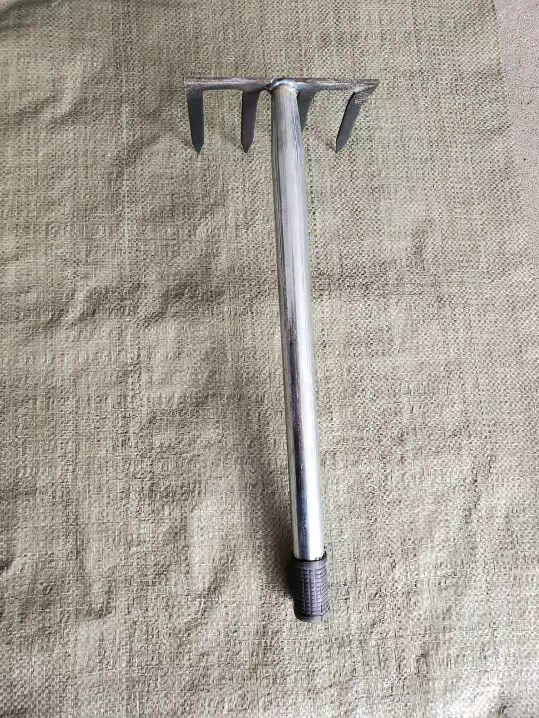 农用沙滩多用途扁齿 四齿手耙子 结实耐用 性价比高