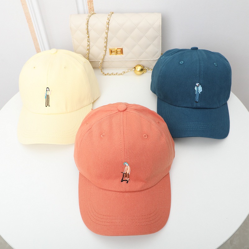 2021 New Fashion Baseball Cap Internet Popular Embroidery Student Peaked Cap Men and Women Same Sun Hat Wholesale