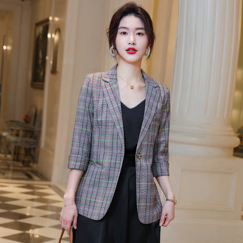 格子小西装外套女七分袖2022年春夏复古休闲气质百搭职业西服上衣
