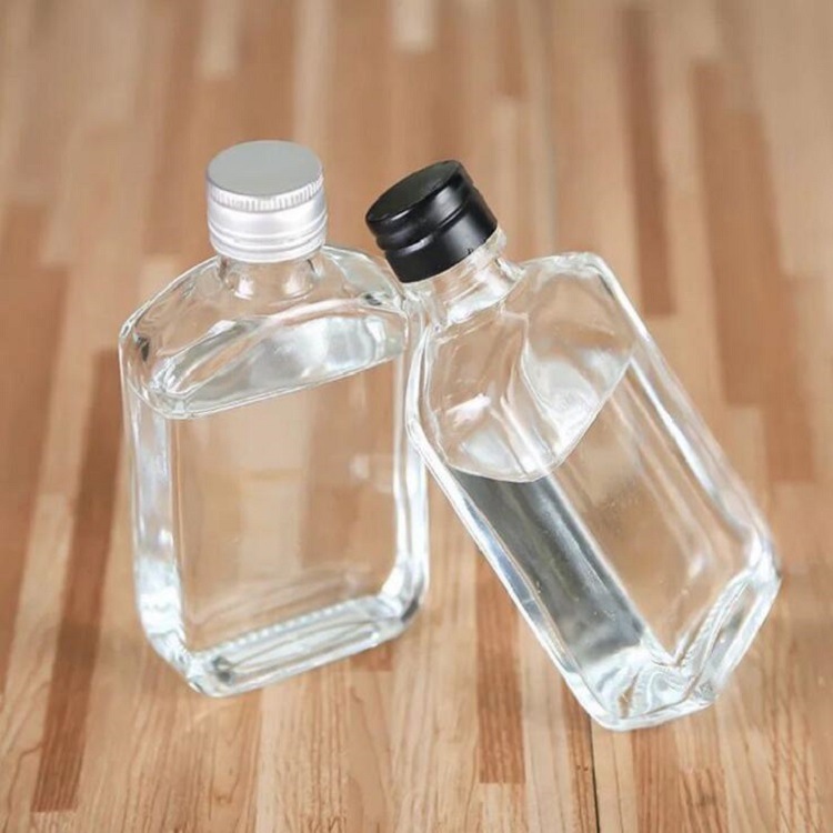 100ml小酒瓶小白玻璃瓶江白酒瓶药酒瓶劲酒瓶2二两小酒瓶扁瓶保健
