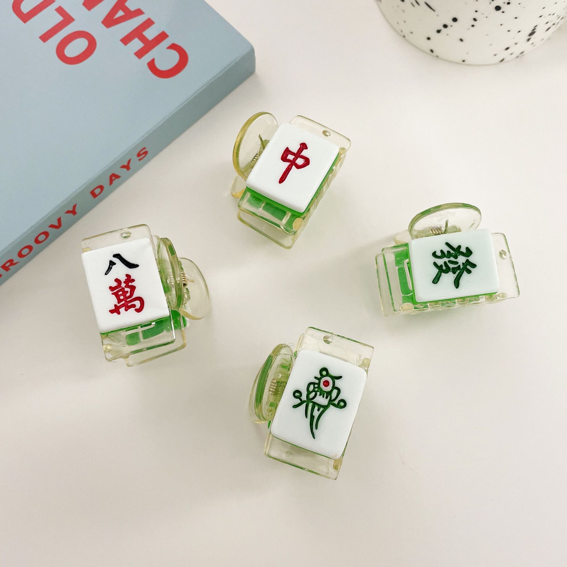 2022新款创意趣味麻将发夹搞怪侧边夹刘海碎发夹鲨鱼夹气质头饰品