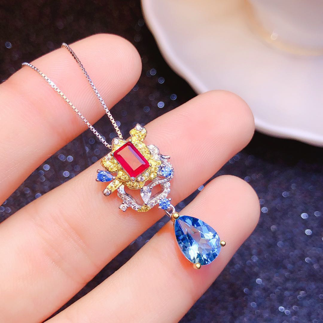 新款仿天然瑞士托帕石海蓝宝吊坠女 精工镀双色金鸽血红宝石项链