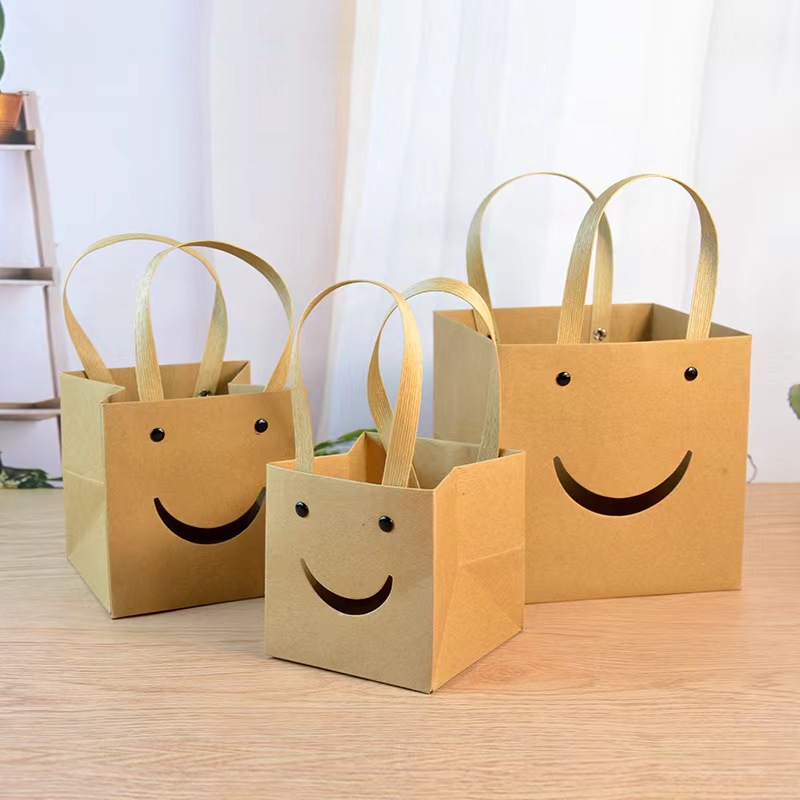 Creative COW Leather Paper Bag Smiley Face Flowers White Card Handbag Baking Cake Chinese Valentine's Day Teacher's Day Gift Bag Wholesale