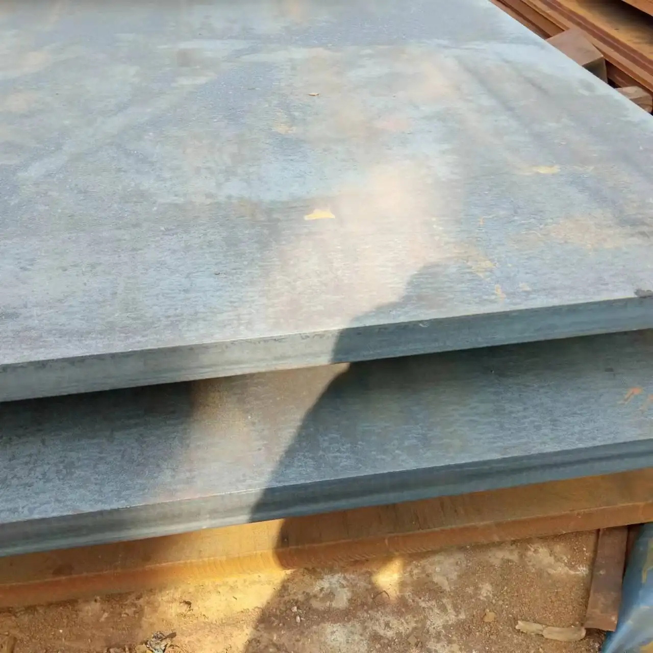 制造用nm360耐磨板 高强度nm400耐磨钢板 无裂纹堆焊耐磨板现货