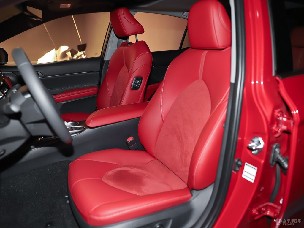 全包围汽车座套专用2021新款丰田凯美瑞豪华版座椅套四季皮布坐垫