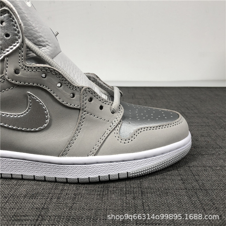 莞产aj1 东京限定灰银 头层皮拼接 篮球鞋板鞋情侣男女鞋一件代发