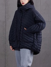 新品时尚韩版宽松休闲设计版连帽大口袋90绒羽绒服女保暖外套