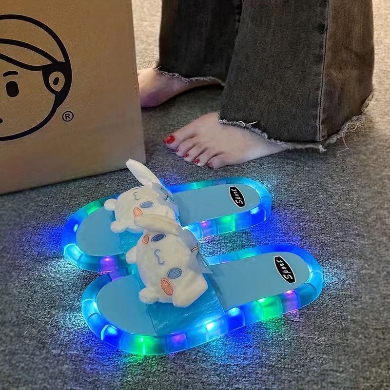 Internet Hot New Luminous Slippers Women's Outer Wear Cool and Unique Home Non-Slip Cinnamoroll Babycinnamoroll Cartoon One-Word Sandals Women