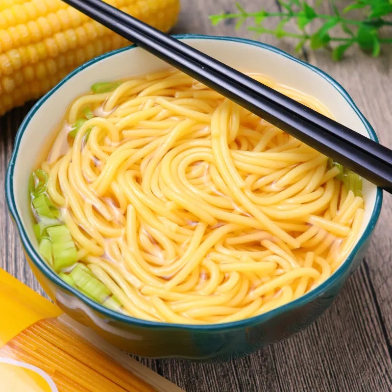 正宗东北玉米面条纯干黄面条麻辣烫面温面整箱碴条玉米挂面批发