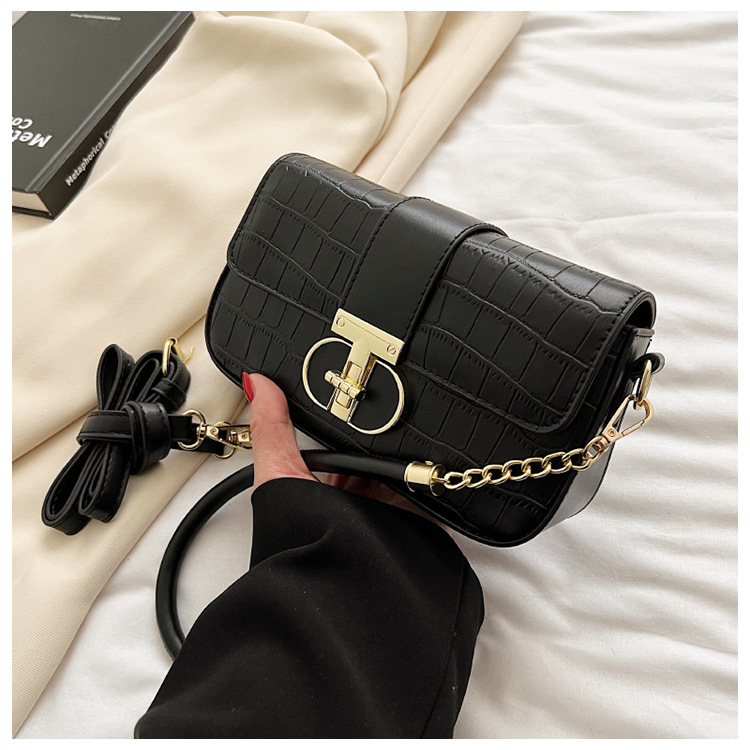 High Sense Classy Small Bag Female 2023 Spring and Summer New All-Matching Western Style Messenger Bag Shoulder Fashion Underarm Bag